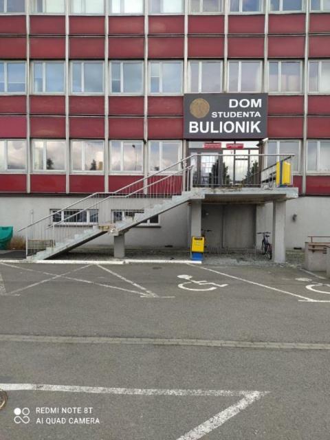 Dom Studenta Bulionik Akademia Kaliska Pansiyon Kaliszki Dış mekan fotoğraf